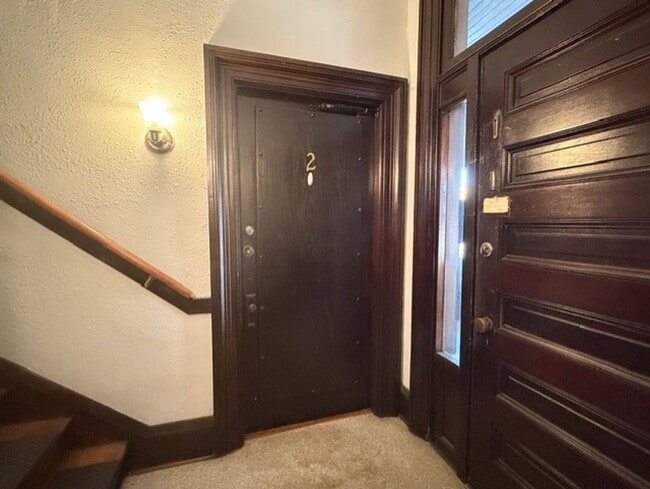 438 University Ave NE in Minneapolis, MN - Building Photo - Building Photo