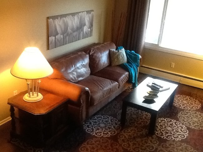 1000 10th Ave NW, Unit B in Great Falls, MT - Building Photo - Building Photo