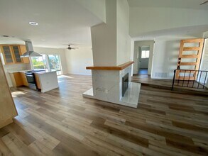 3256 Carr Dr in Oceanside, CA - Building Photo - Building Photo