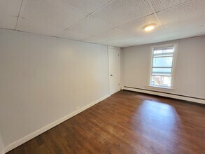 929 Winthrop Ave in Revere, MA - Building Photo - Building Photo