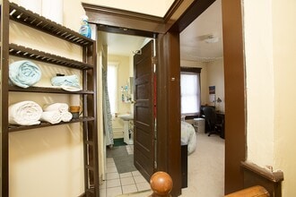 2136-2138 Summit St in Columbus, OH - Foto de edificio - Building Photo