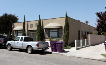 GMLOHIO in Long Beach, CA - Foto de edificio - Building Photo