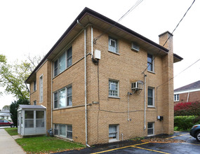 1122 E Northwest Hwy in Arlington Heights, IL - Building Photo - Building Photo