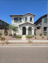 4240 S 58th Ave in Phoenix, AZ - Building Photo