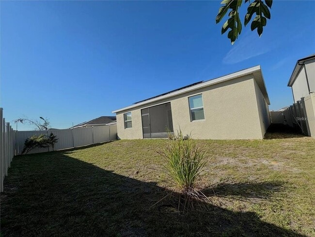 1117 Saguaro St in Haines City, FL - Building Photo - Building Photo