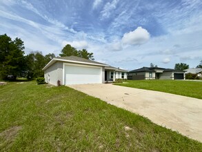 13682 SW 40th Ave Rd in Ocala, FL - Building Photo - Building Photo