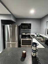 311 McFadden Dr, Unit #5 in Brownsville, TX - Building Photo - Building Photo