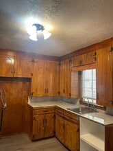 1066 Alta Vista Blvd in Jackson, MS - Building Photo - Building Photo