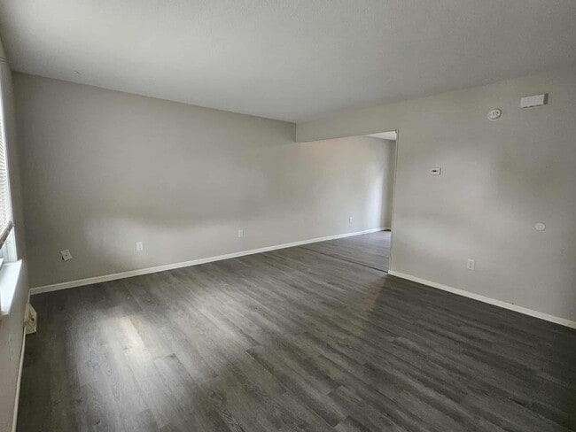 property at 203 Country Villa Ln