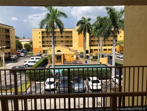 14961 SW 82nd Ln-Unit -21-303 in Miami, FL - Building Photo - Building Photo