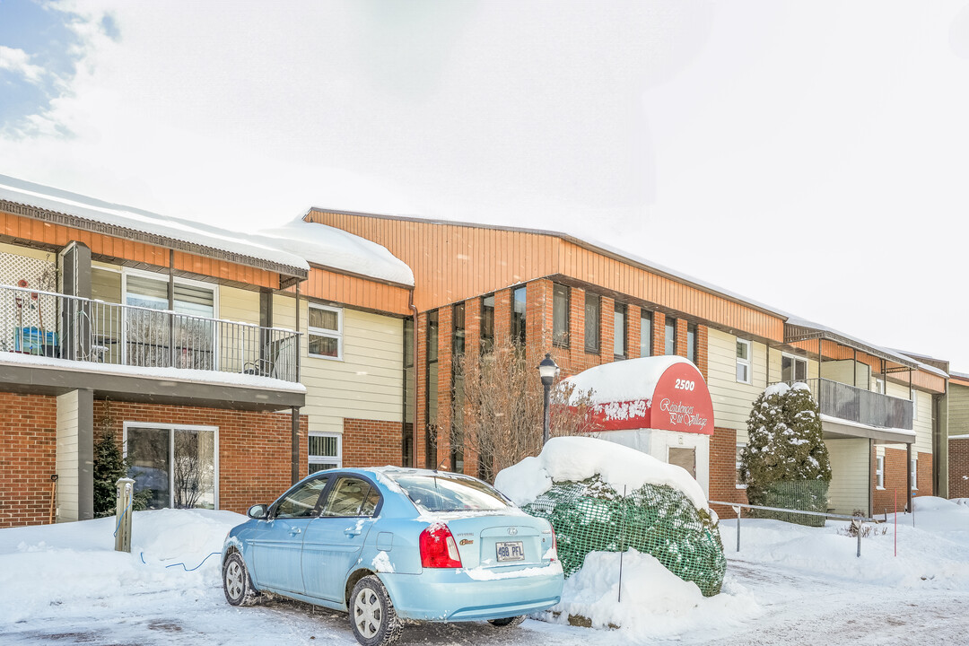 2500 De L'abbé-Giguère Av in Québec, QC - Building Photo