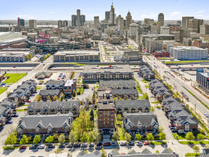 The Amo in Detroit, MI - Foto de edificio - Building Photo