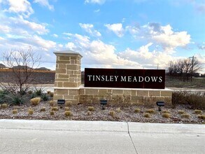 615 Metallic Tree Ln in Van Alstyne, TX - Building Photo - Building Photo