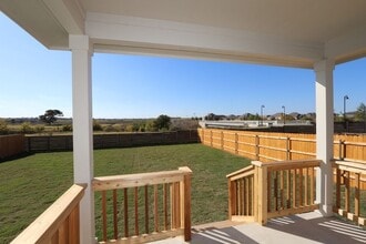 316 Barley Fork Ln in Hutto, TX - Building Photo - Building Photo