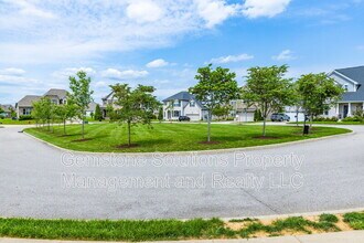 2944 Hadley Close Ln in Thompson's Station, TN - Building Photo - Building Photo