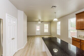 12443 Old Glory Ave in San Antonio, TX - Building Photo - Building Photo