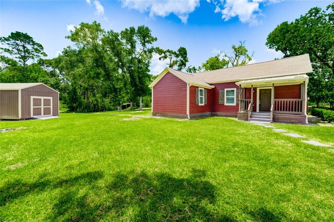 7603 County Rd 171 in Alvin, TX - Building Photo - Building Photo