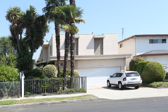 1818 Federal Ave in Los Angeles, CA - Building Photo - Building Photo