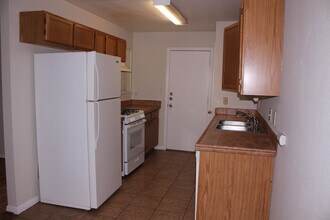 2001 Alex in Austin, TX - Building Photo - Building Photo