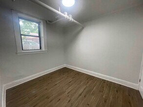 1 Noll Pl in Newark, NJ - Building Photo - Building Photo