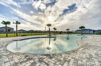 4643 Ostero St in Winter Haven, FL - Building Photo - Building Photo