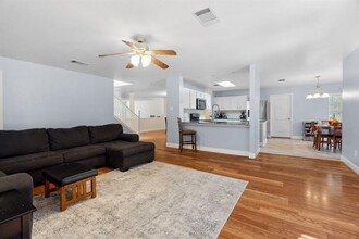 11317 Blairview Ln in Austin, TX - Building Photo - Building Photo