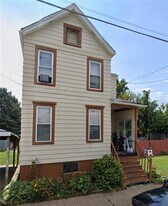 467 Reno St in Rochester, PA - Building Photo