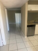 11638 NW 23rd Ct, Unit 11638 in Coral Springs, FL - Building Photo