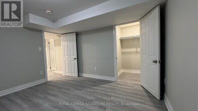 1686 Summergrove Crescent in Mississauga, ON - Building Photo - Building Photo