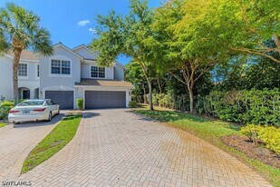 16173 Caldera Ln in Naples, FL - Building Photo