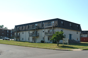 Park Vista in Lexington, KY - Building Photo