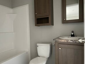 3444 Wayside Terrace in Lansing, MI - Building Photo - Building Photo