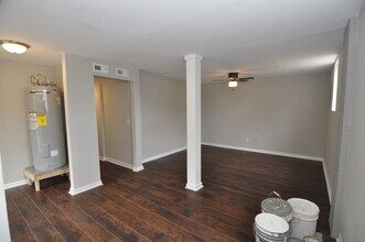 820 Patricia Dr in Nashville, TN - Foto de edificio - Building Photo