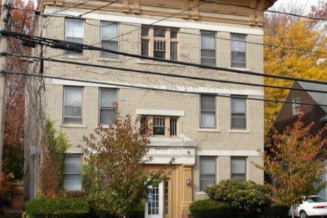 33 Sherman St in Hartford, CT - Building Photo