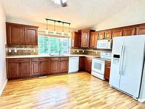 17029 Sprague St in Omaha, NE - Building Photo - Building Photo