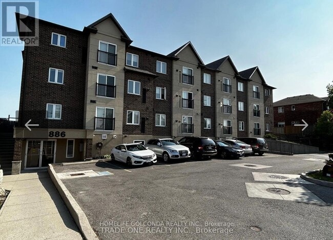 property at 886-886 Golf Links Rd