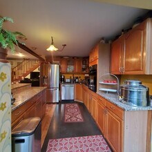 191 Elliot St in Newton, MA - Building Photo - Building Photo