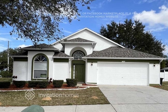 property at 1592 Silhouette Dr