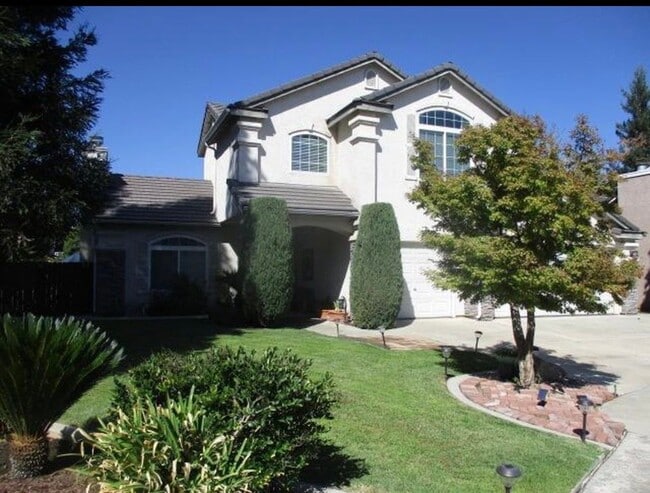 property at 2642 E Revere Rd