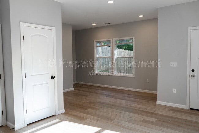 3225 Bikers Path Wy in Knoxville, TN - Building Photo - Building Photo