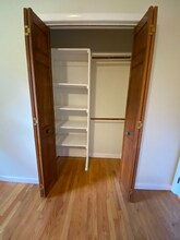 1599 Early St in Sandston, VA - Foto de edificio - Building Photo