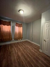 40 Grant Ave, Unit 1R in Jersey City, NJ - Building Photo - Building Photo