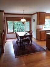 17109 SE 47th Pl in Bellevue, WA - Building Photo - Building Photo