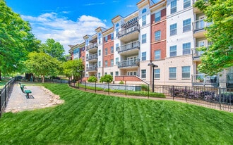 MAA Enclave in Charlotte, NC - Building Photo