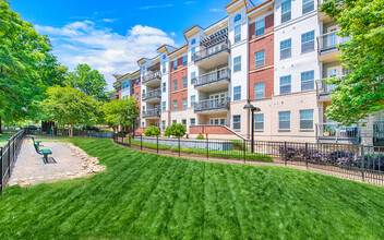 MAA Enclave in Charlotte, NC - Building Photo - Building Photo