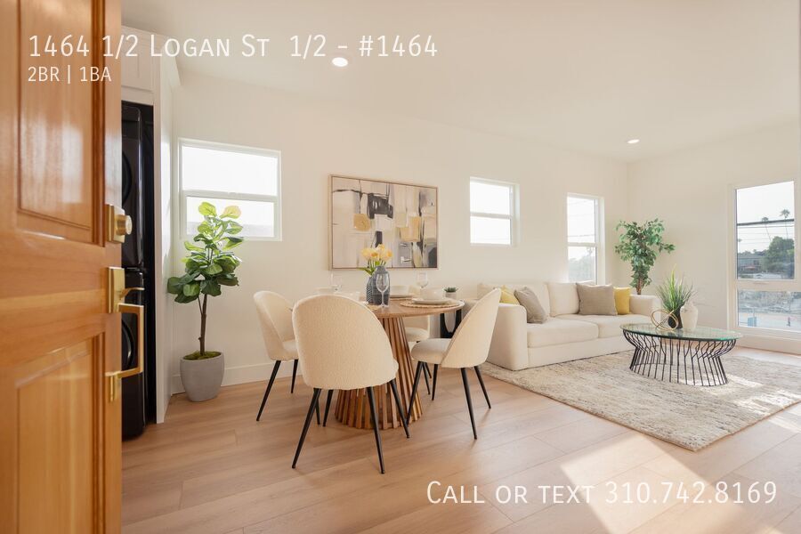 1117 1/2 Logan St in Los Angeles, CA - Building Photo