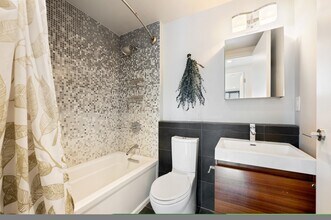 691 Massachusetts Ave, Unit 408R in Boston, MA - Building Photo - Building Photo