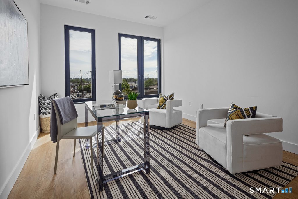 78 Unquowa Pl in Fairfield, CT - Building Photo