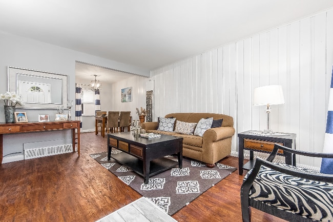 51 King Ave in Columbus, OH - Foto de edificio - Building Photo