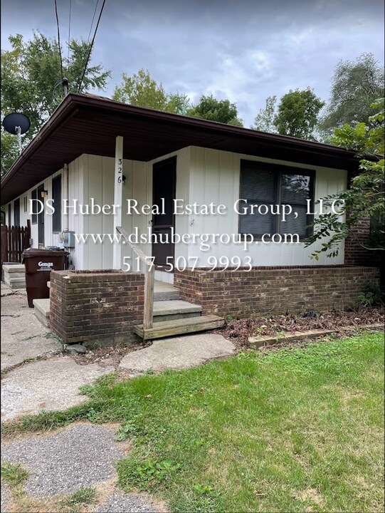 326 E Sycamore St in Mason, MI - Building Photo